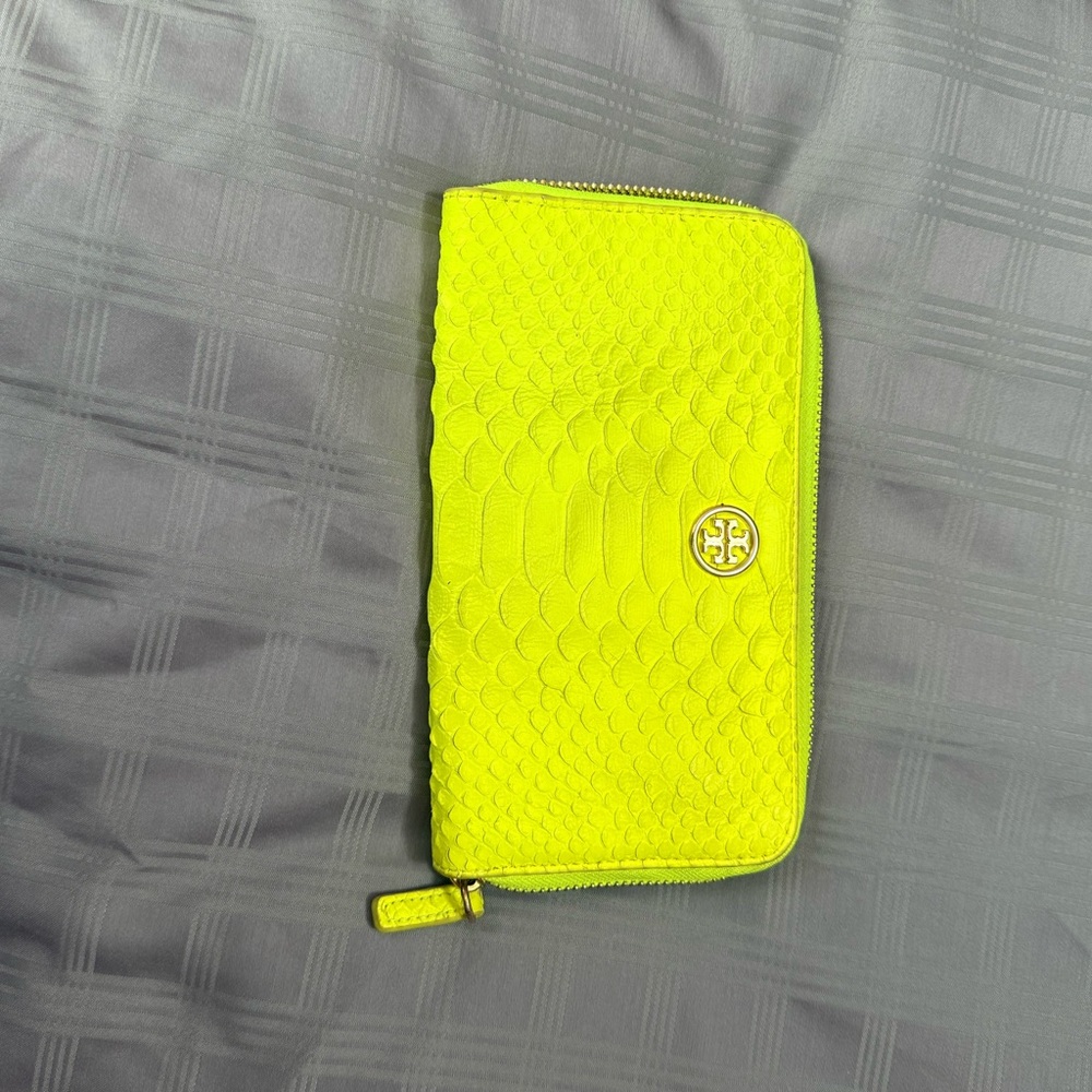 Tory Burch Neon Lime Zip-Around Wallet